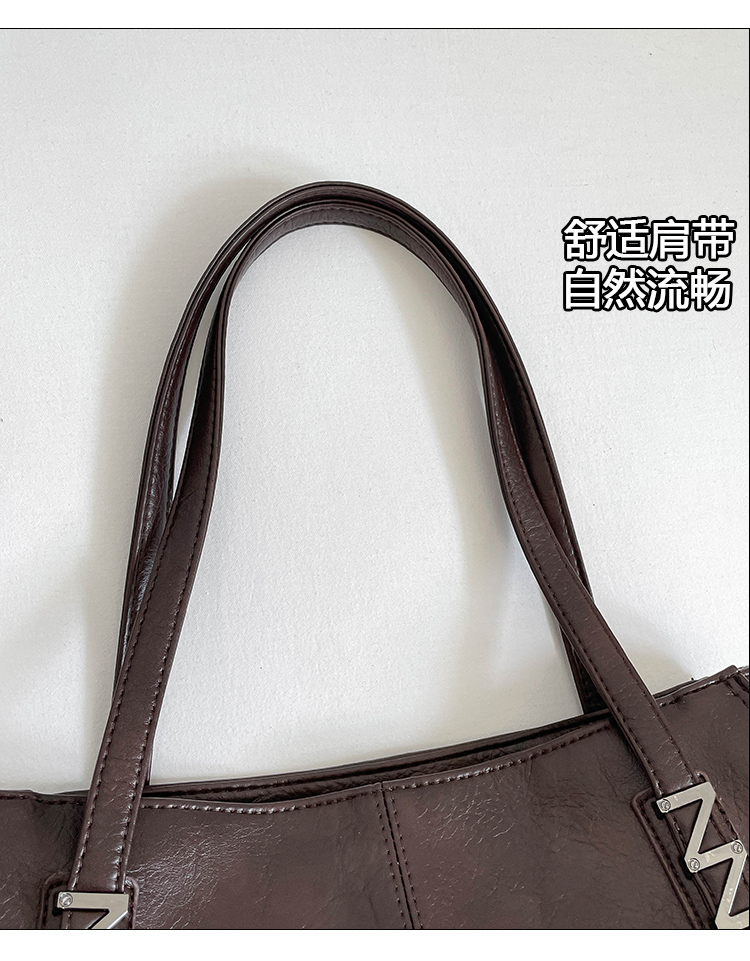 Elegant Women's Leather Bag: Spacious Travel Bag & Daily Essentials Organizer detail 2
