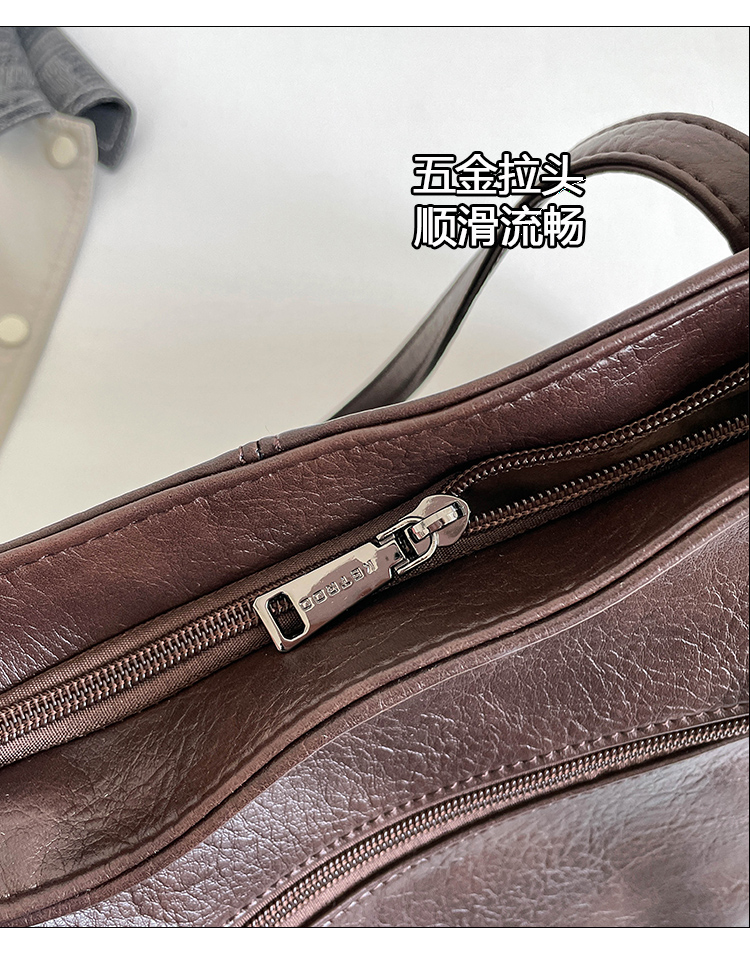 Elegant Women's Leather Bag: Spacious Travel Bag & Daily Essentials Organizer detail 3