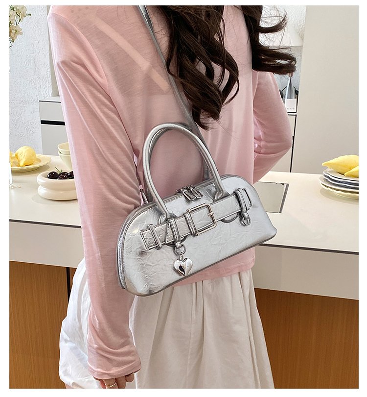 Women's PU Leather Belted Barrel Bag detail 2
