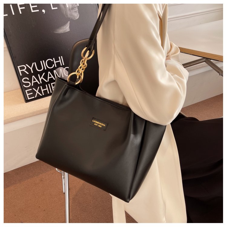 Women's PU Leather Belted Bucket Bag detail 14