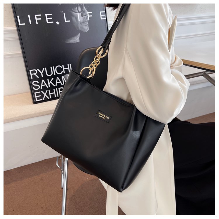 Women's PU Leather Belted Bucket Bag detail 15