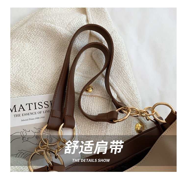 Women's PU Leather Belted Bucket Bag detail 5