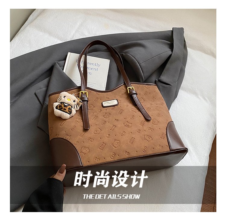 Women's PU Leather Belted Tote Bag detail 12