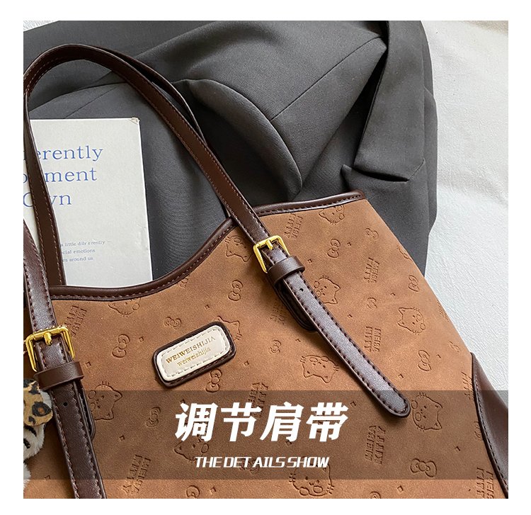 Women's PU Leather Belted Tote Bag detail 13
