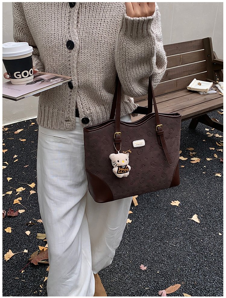 Women's PU Leather Belted Tote Bag detail 17