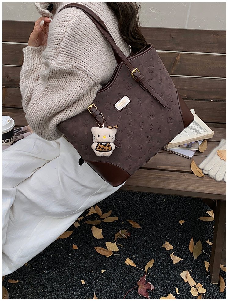 Women's PU Leather Belted Tote Bag detail 35