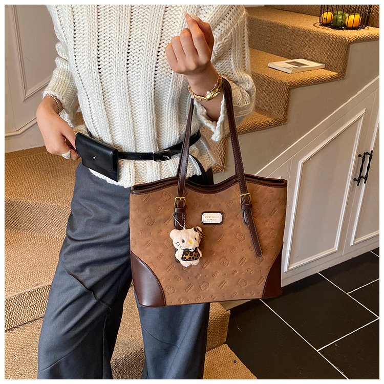 Women's PU Leather Belted Tote Bag detail 36