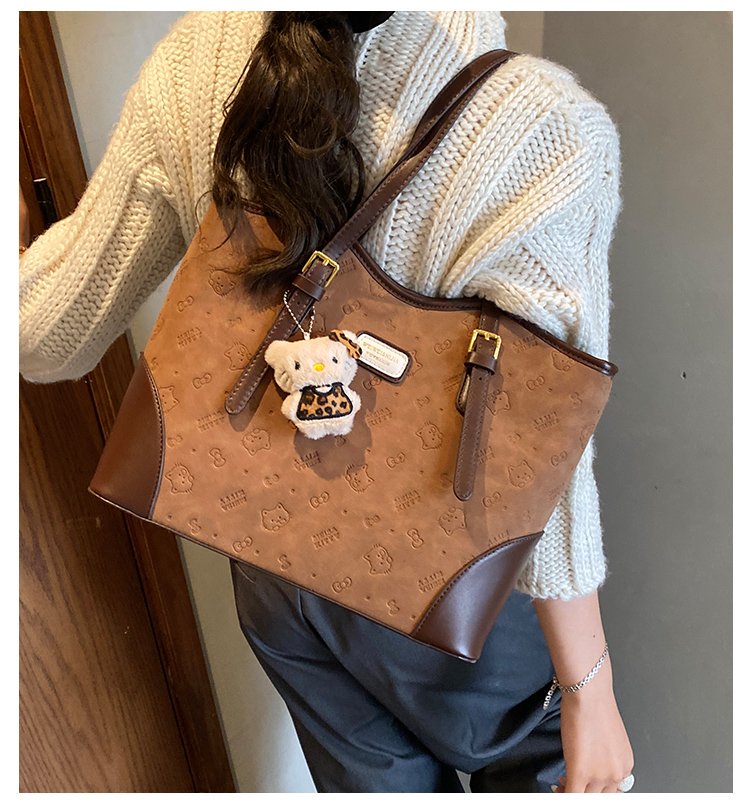 Women's PU Leather Belted Tote Bag detail 5
