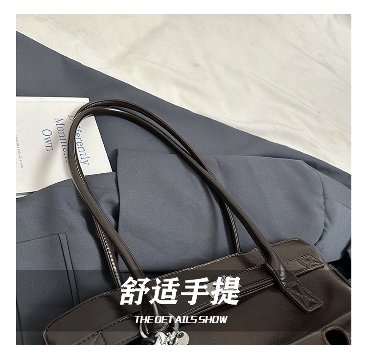 Women's PU Leather Belted Tote Bag detail 11