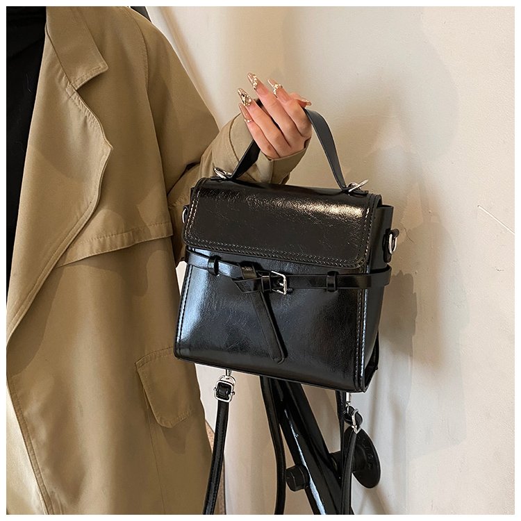 Women's PU Leather Bow Flap Backpack detail 26
