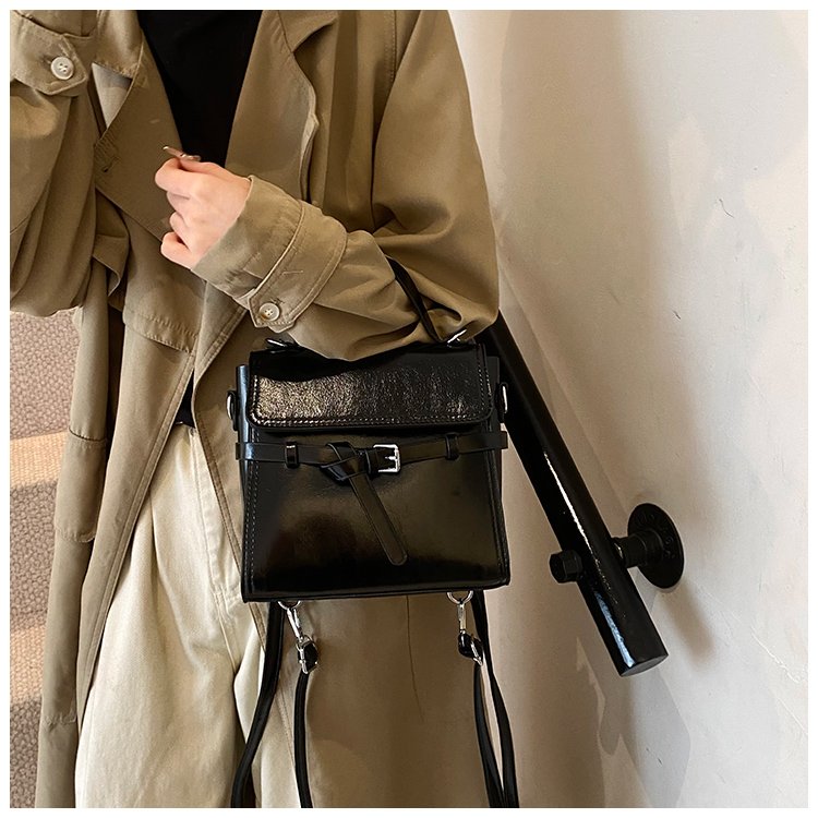 Women's PU Leather Bow Flap Backpack detail 34