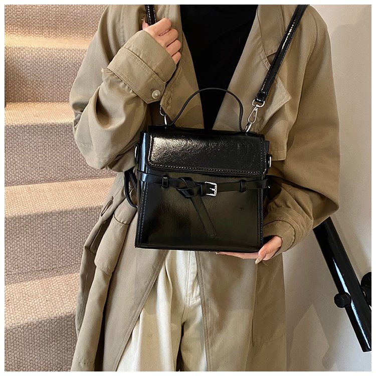 Women's PU Leather Bow Flap Backpack detail 40