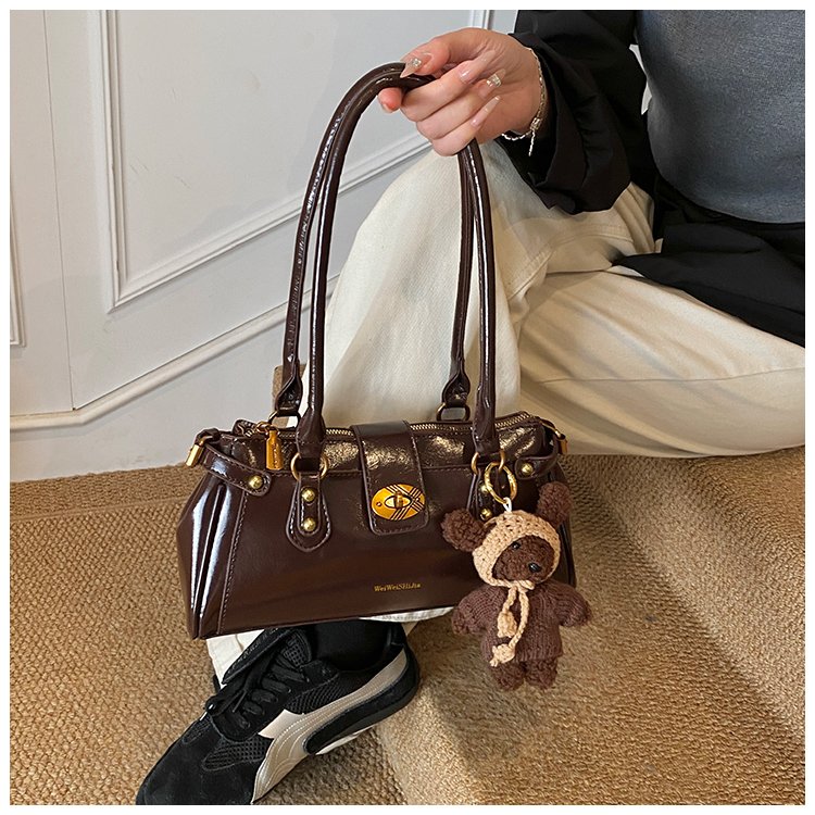 Women's PU Leather Buckle Barrel Bag detail 17