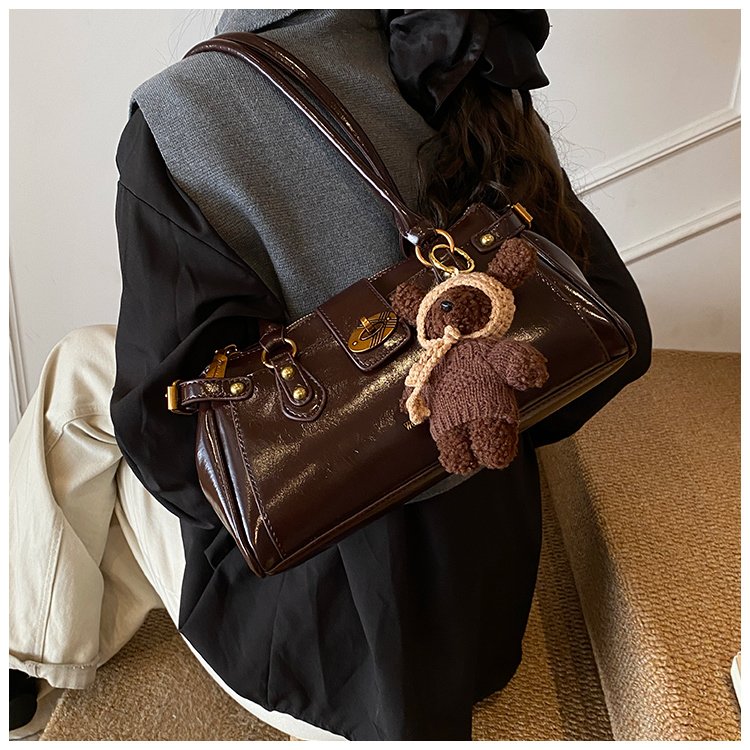 Women's PU Leather Buckle Barrel Bag detail 18