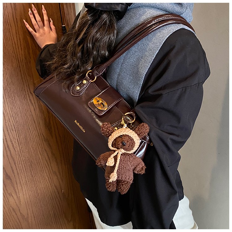 Women's PU Leather Buckle Barrel Bag detail 28