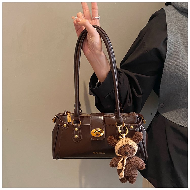 Women's PU Leather Buckle Barrel Bag detail 31