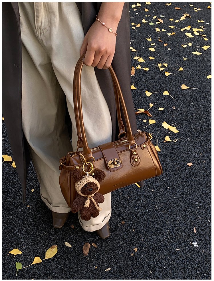 Women's PU Leather Buckle Barrel Bag detail 39