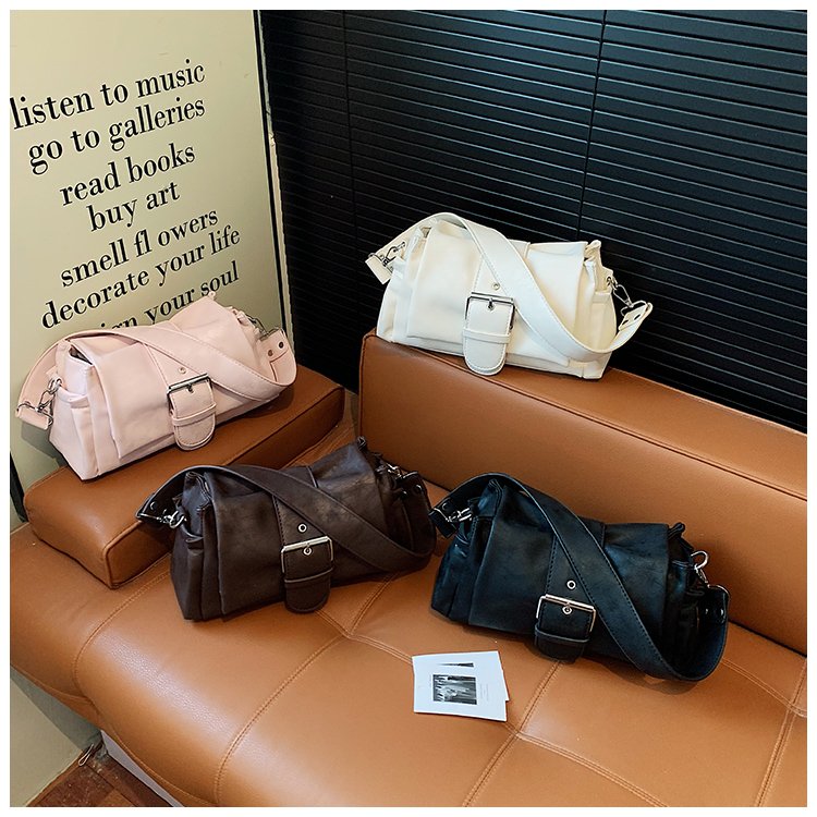Women's PU Leather Buckle Shoulder Bag detail 2