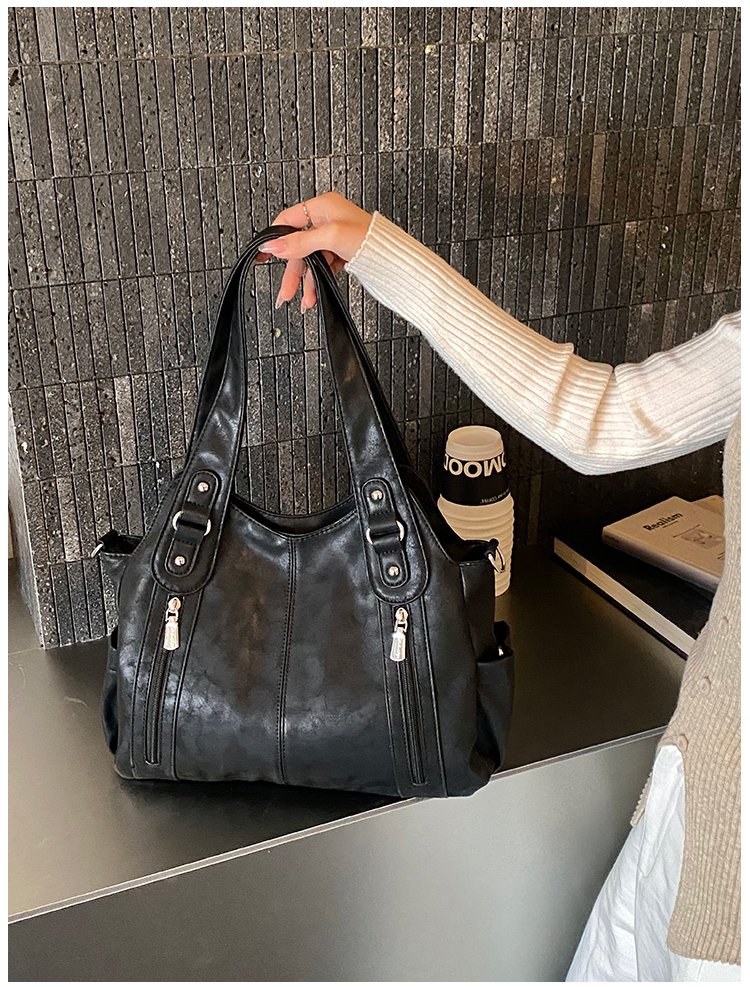 Women's PU Leather Buckle Shoulder Bag detail 40