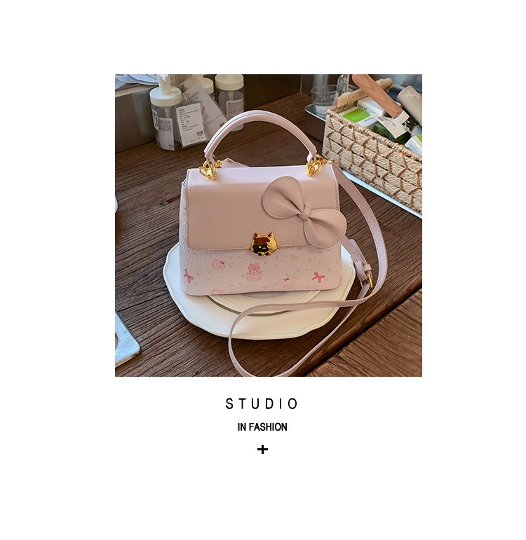 Women's PU Leather Buckle Top Handle Crossbody Bag detail 2