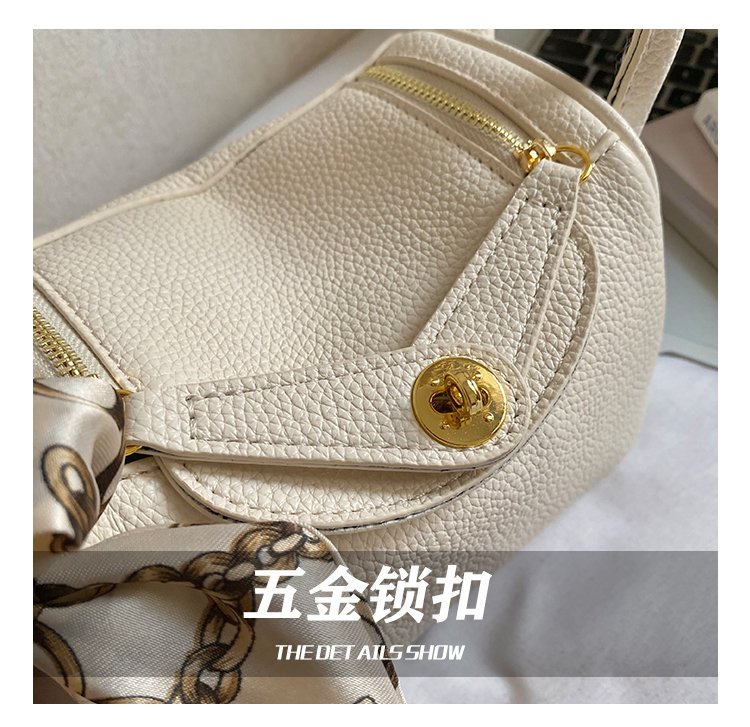 Women's PU Leather Chain Trim Mini Bucket Bag detail 14