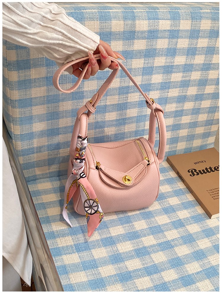Women's PU Leather Chain Trim Mini Bucket Bag detail 26