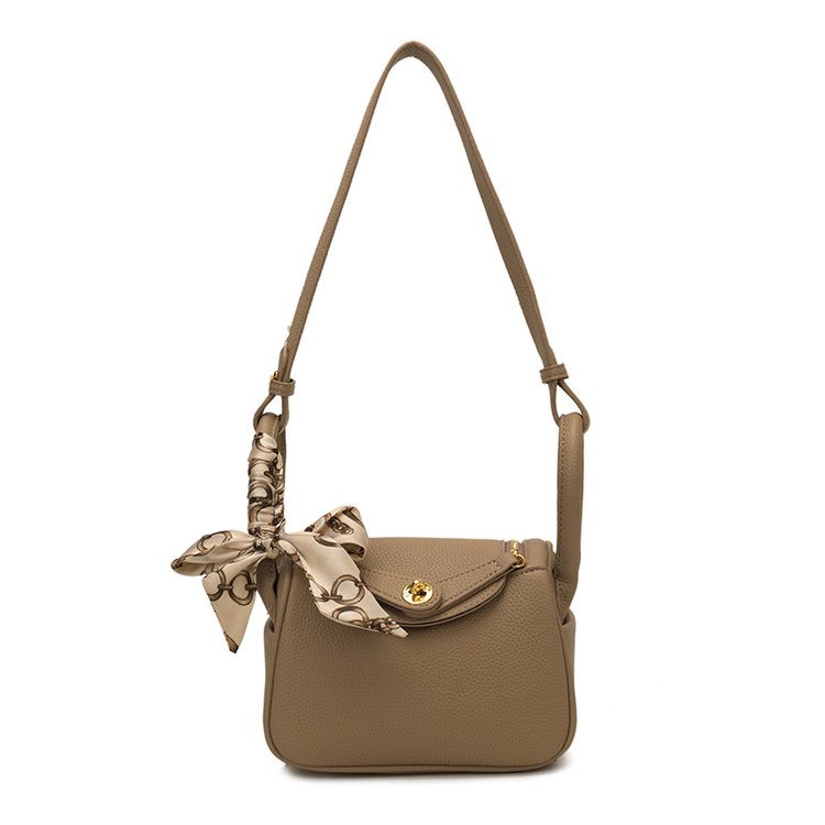 Women's PU Leather Chain Trim Mini Bucket Bag view 5