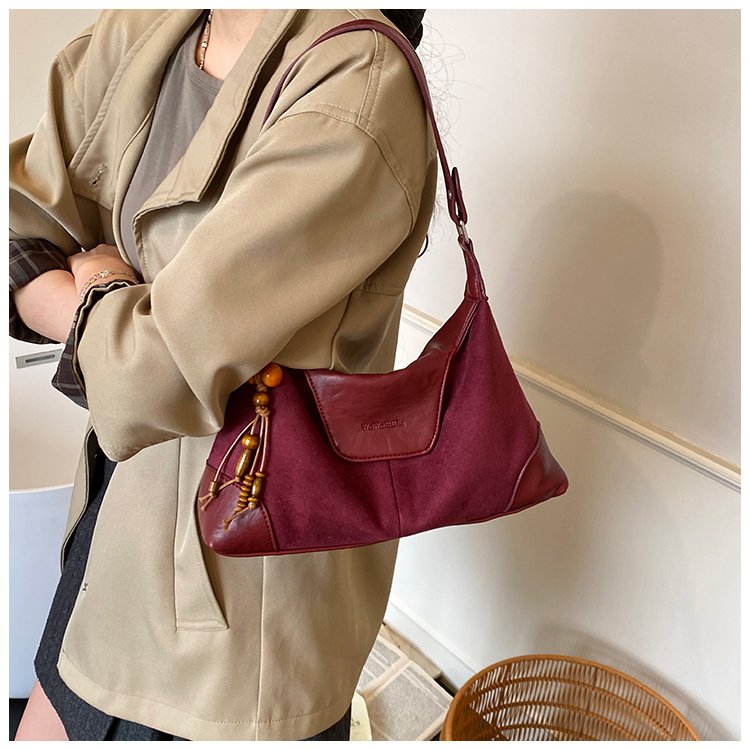 Women's PU Leather Chain Trim Shoulder Bag detail 38
