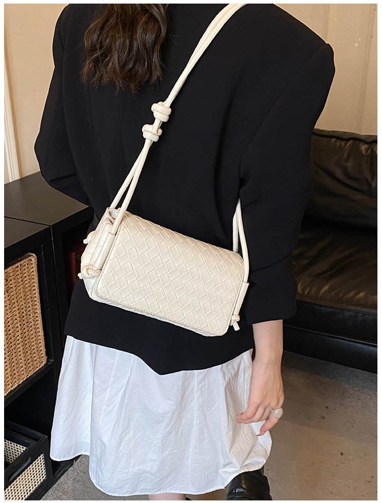 Women's PU Leather Compact Wristlet Shoulder Bag detail 33