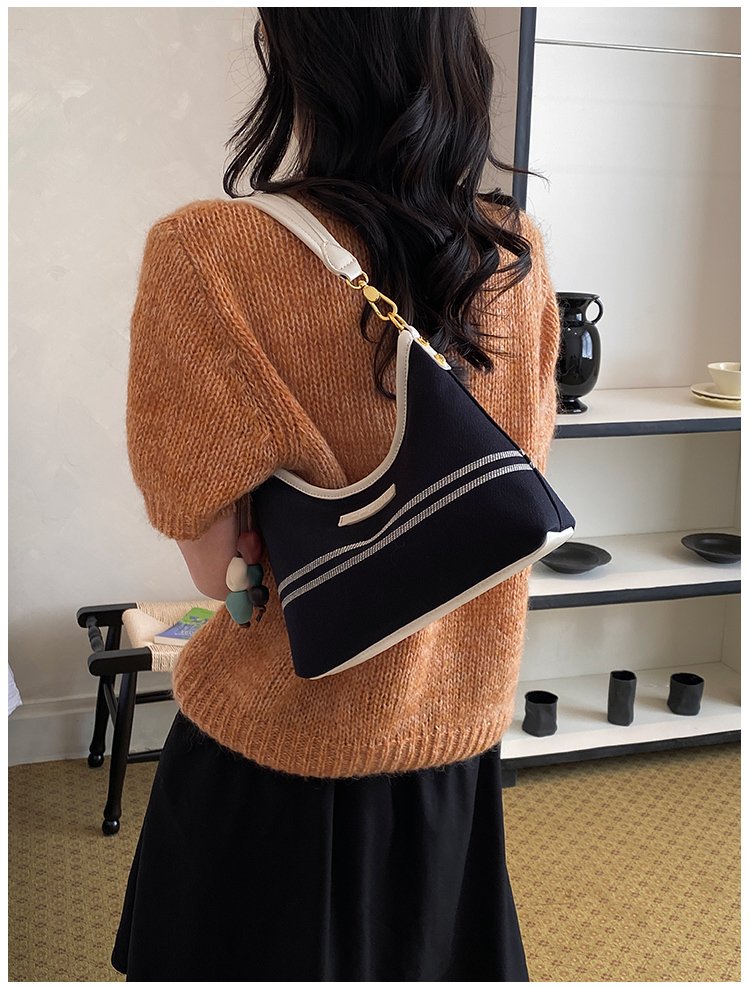 Women's PU Leather & Cloth Contrast Trim Flap Shoulder Bag detail 15