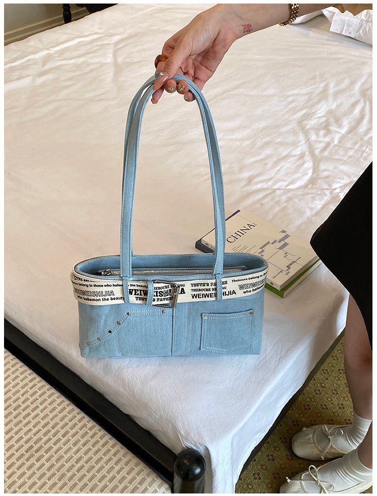 Women's Denim Contrast Trim Mini Tote Bag detail 13