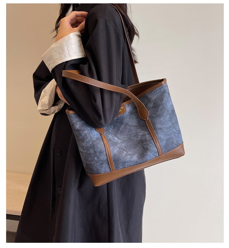 Women's PU Leather Contrast Trim Textured Tote Bag detail 1