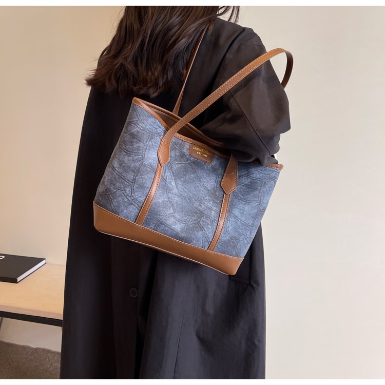 Women's PU Leather Contrast Trim Textured Tote Bag detail 23