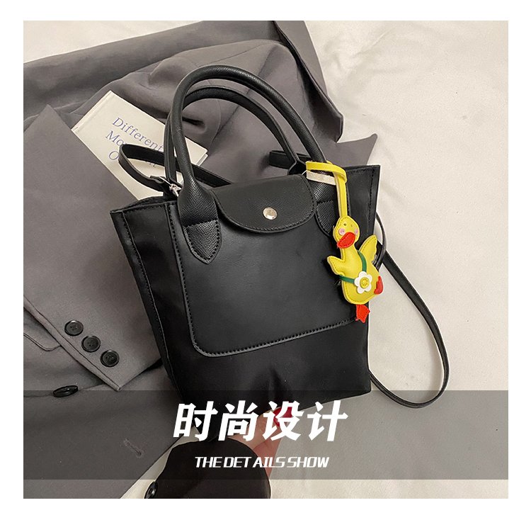 Women's Contrast Trim Tote Bag detail 12