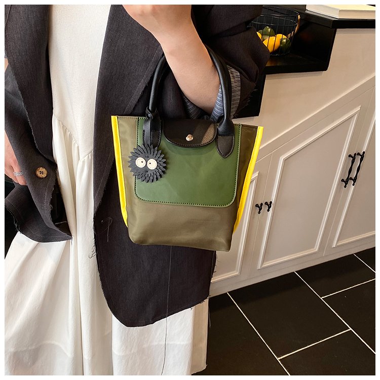Women's Contrast Trim Tote Bag detail 17