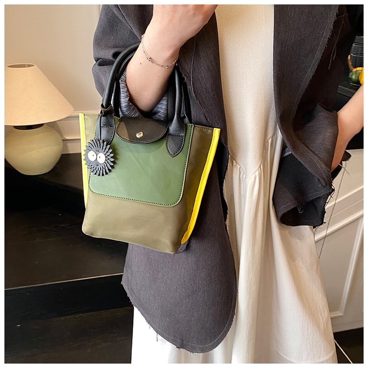 Women's Contrast Trim Tote Bag detail 20