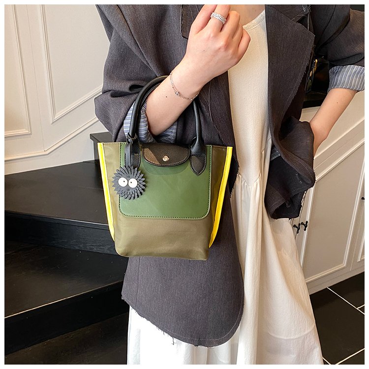Women's Contrast Trim Tote Bag detail 21