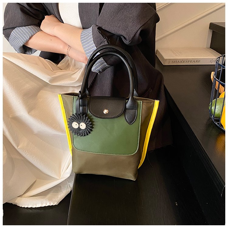 Women's Contrast Trim Tote Bag detail 24