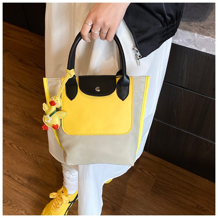 Women's Contrast Trim Tote Bag detail 38
