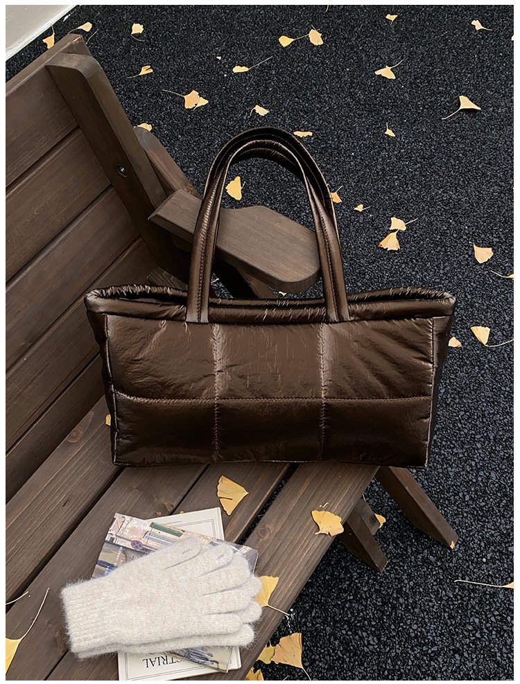 Women's Contrast Trim Tote Bag detail 24