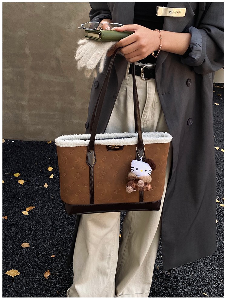 Unisex PU Leather Contrast Trim Tote Bag detail 38