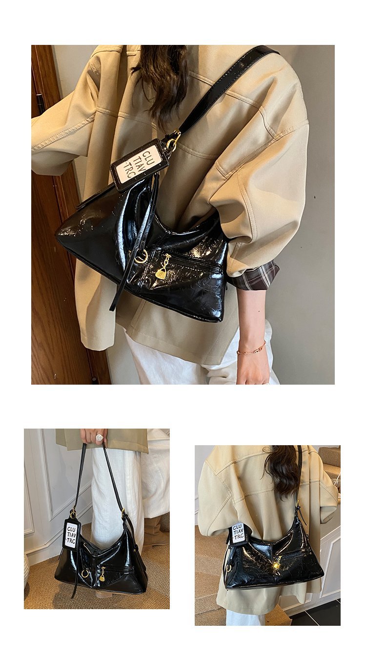 Women's PU Leather Curved Shoulder Bag detail 9