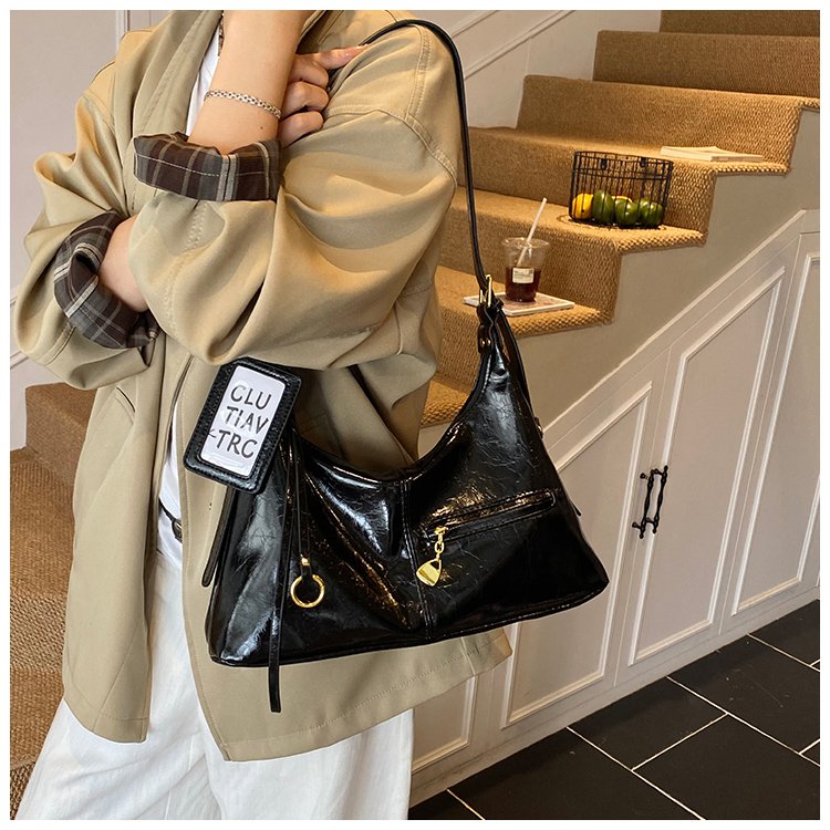 Women's PU Leather Curved Shoulder Bag detail 16