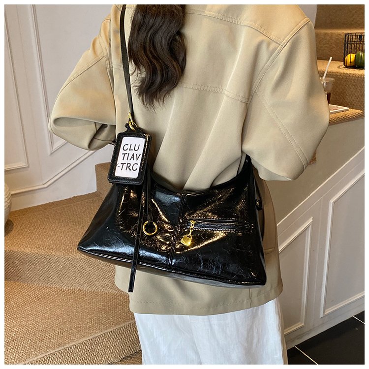 Women's PU Leather Curved Shoulder Bag detail 34