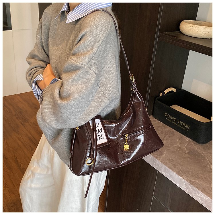 Women's PU Leather Curved Shoulder Bag detail 36