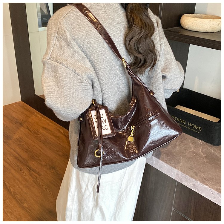 Women's PU Leather Curved Shoulder Bag detail 37