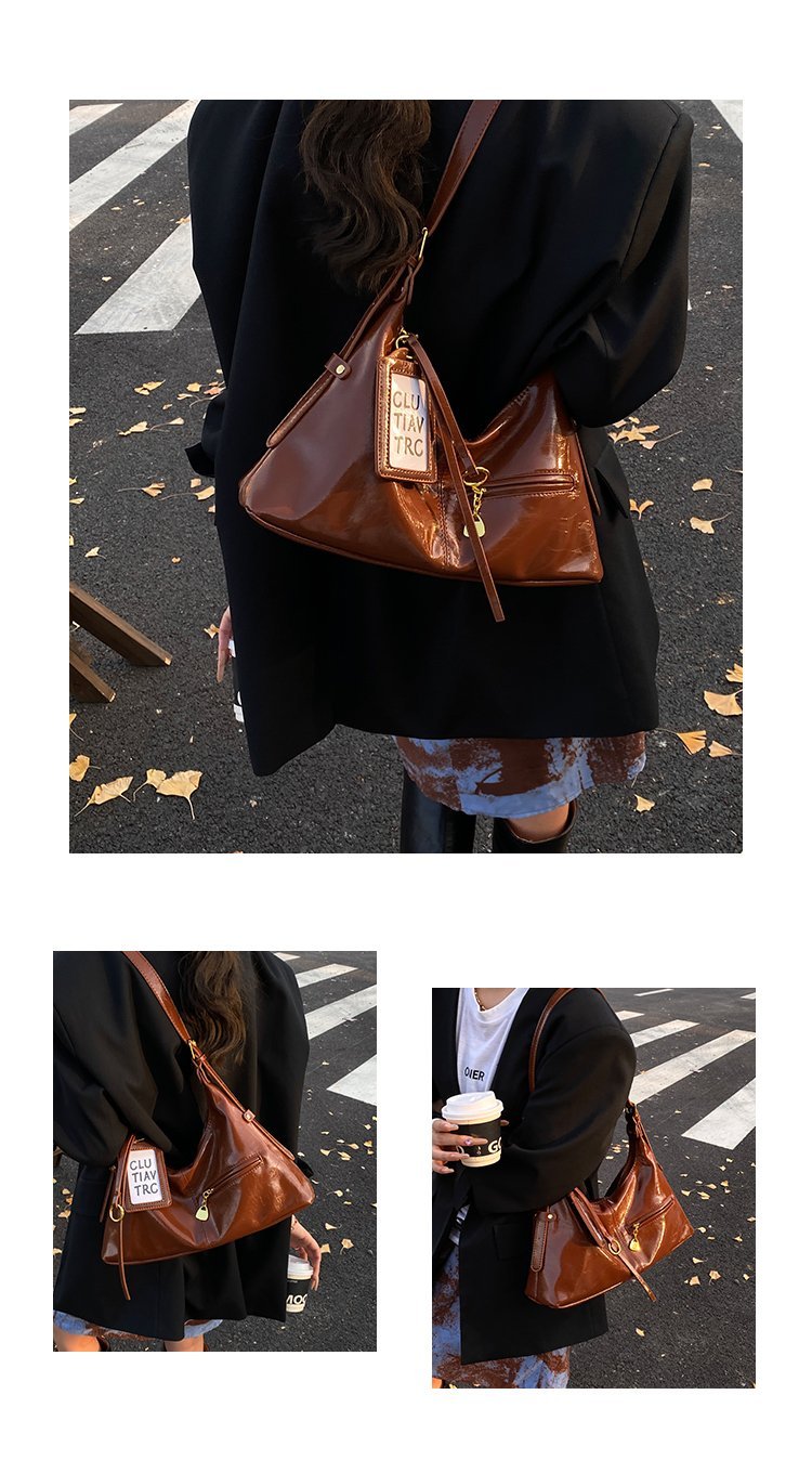 Women's PU Leather Curved Shoulder Bag detail 5