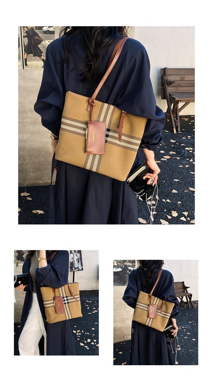 Elegant Plaid PU Leather Handbag for Women – Magnetic Snap Bag detail 4