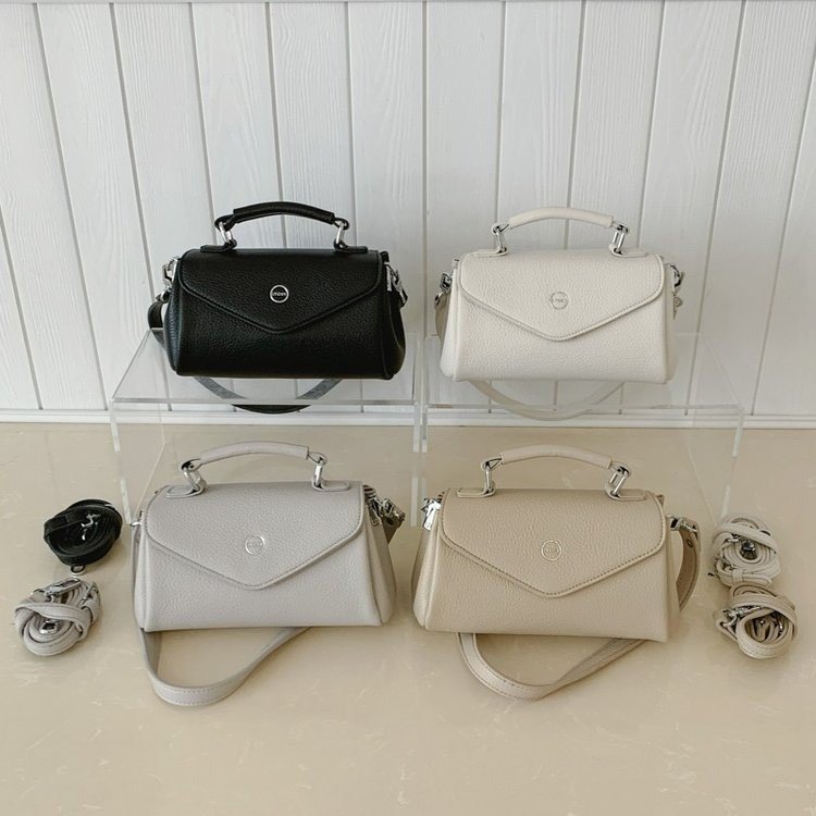 Women's PU Leather Envelope Flap Crossbody Bag view 2