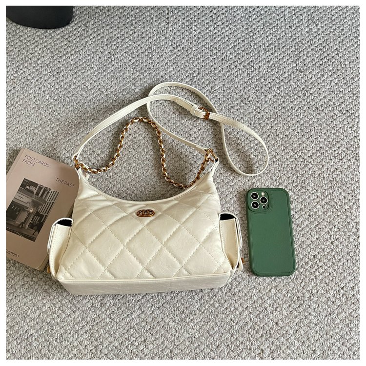 Women's Everyday Geometric Dumpling-Shaped PU Leather Shoulder Bag detail 10